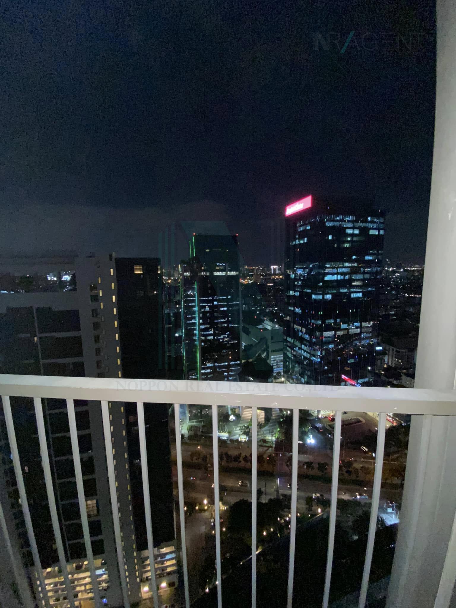 Eeigth slide