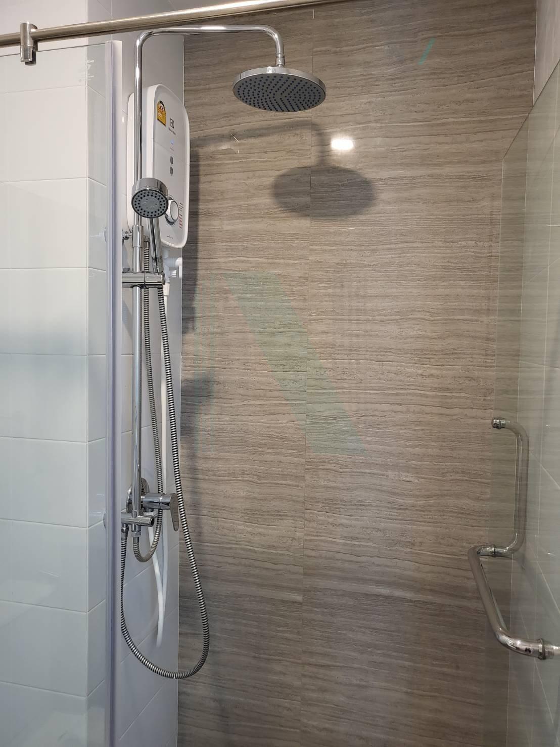 Eeigth slide