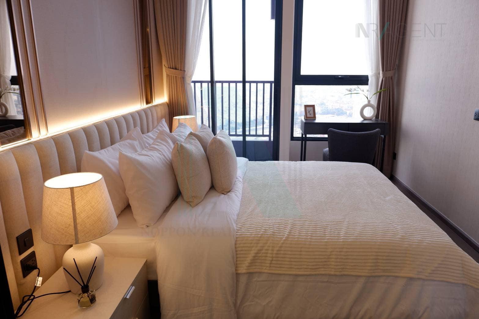Fifth slide