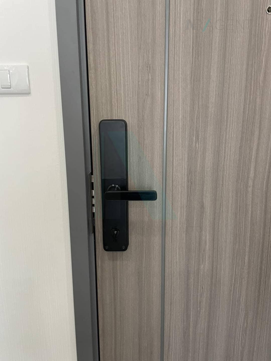 Eeigth slide