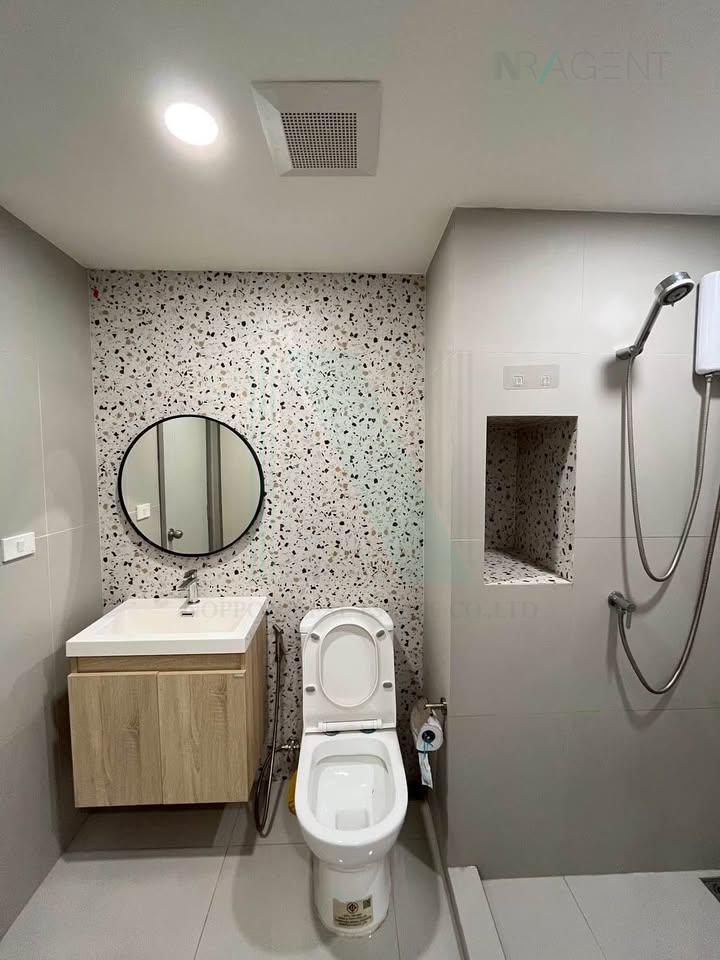 Seventh slide