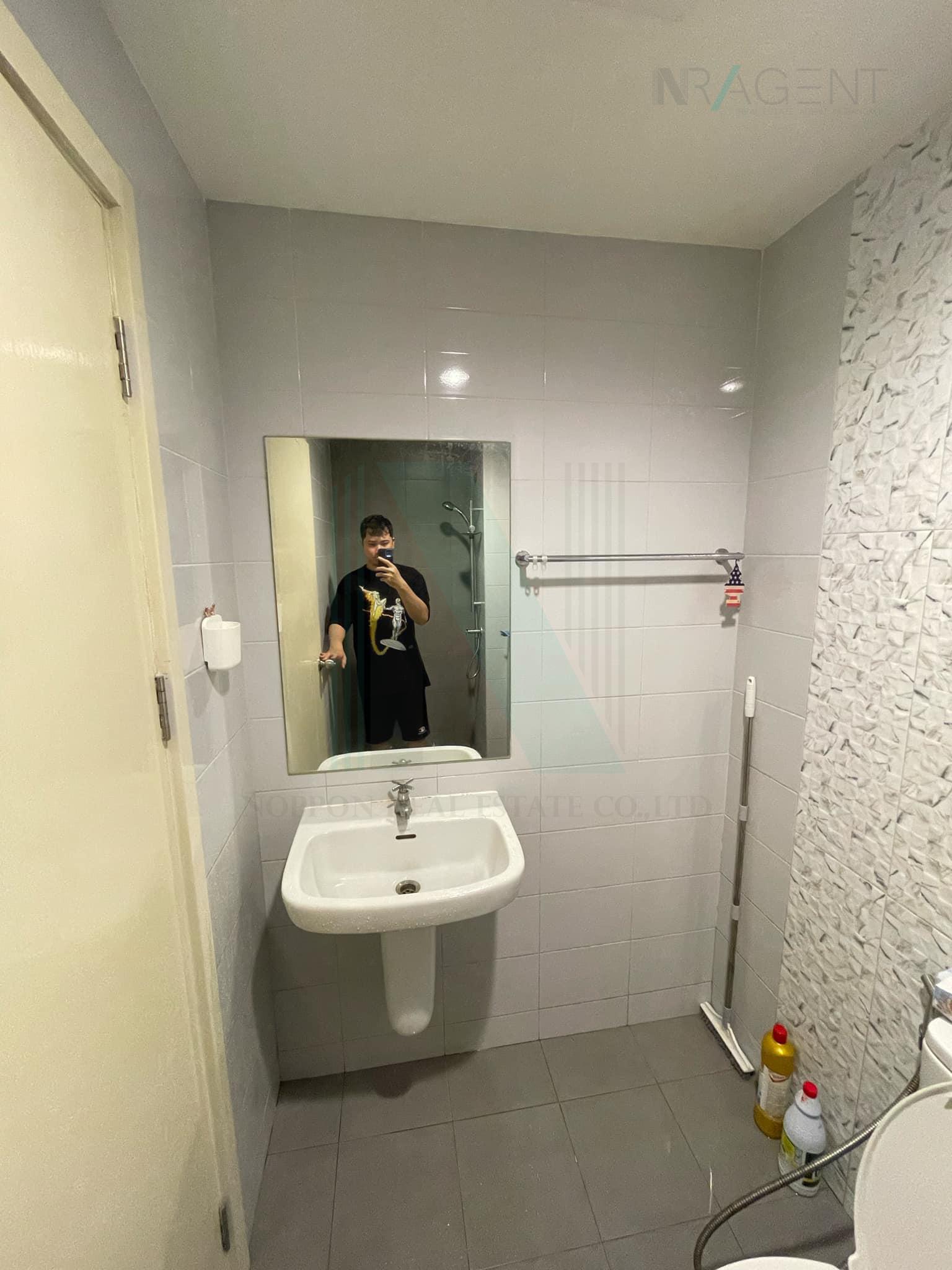 Eeigth slide