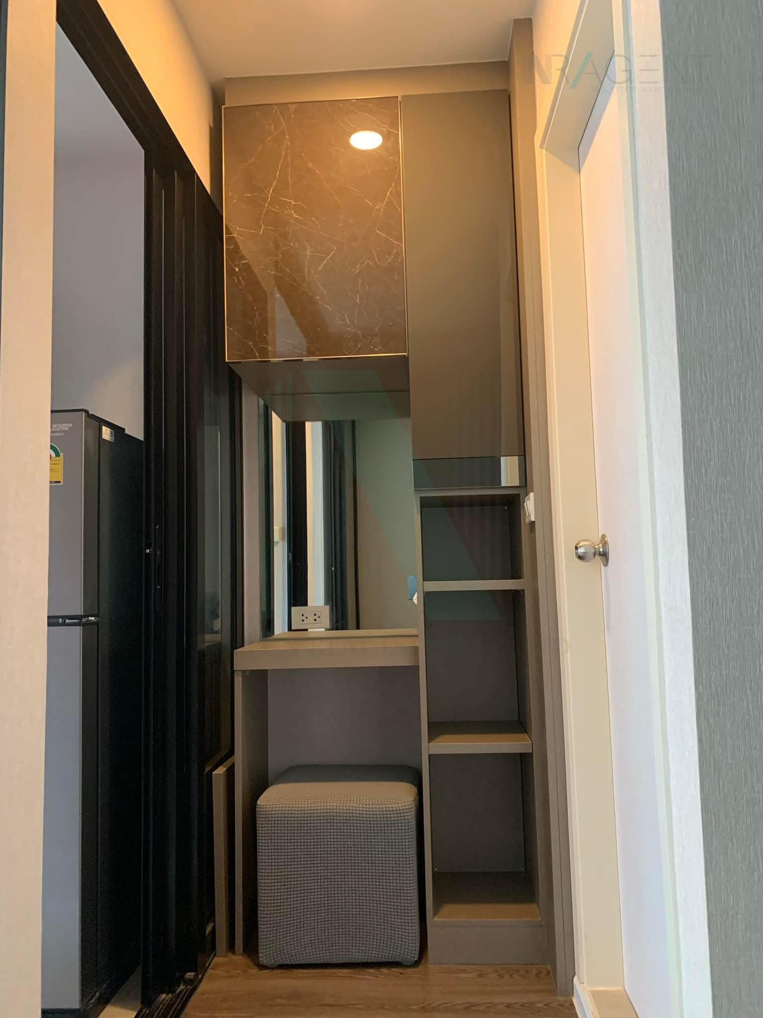 Eeigth slide