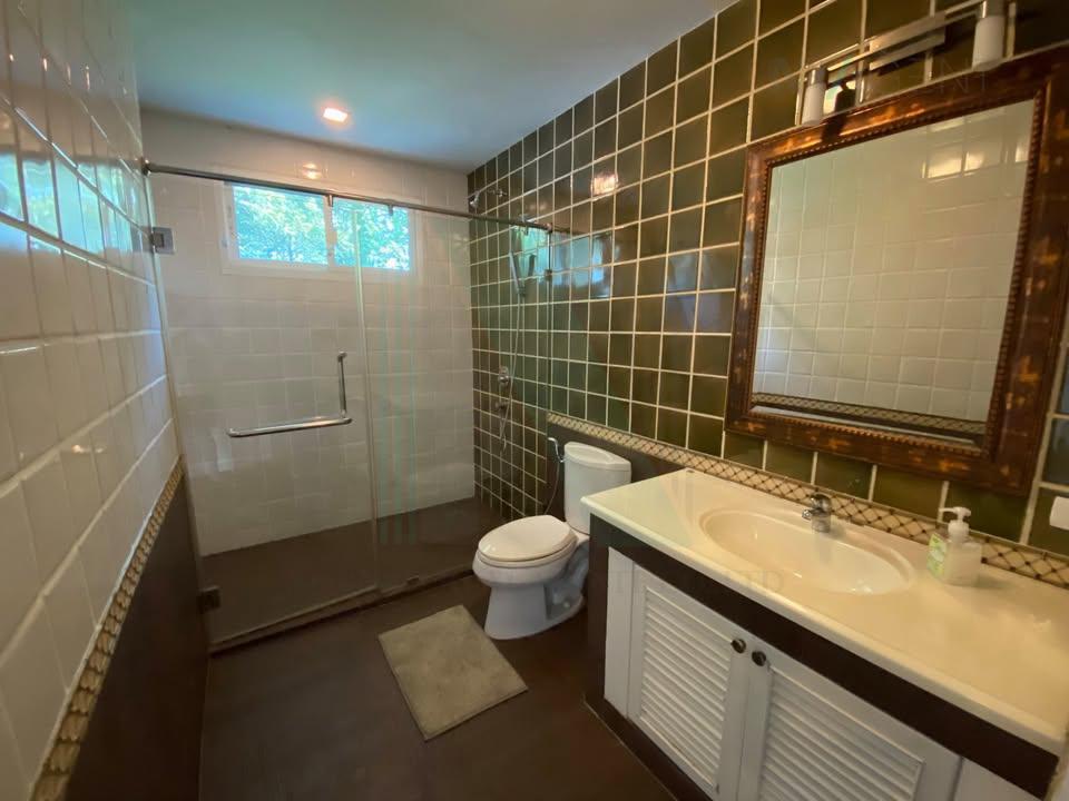 Seventh slide