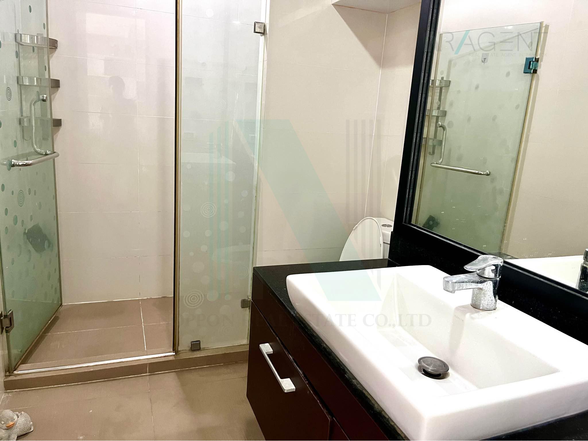 Eeigth slide