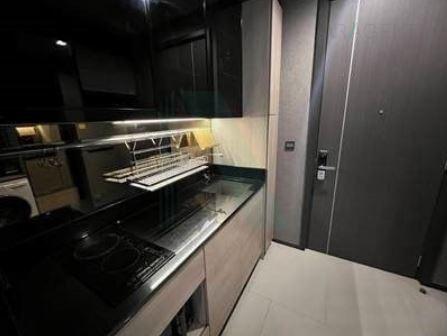 Eeigth slide