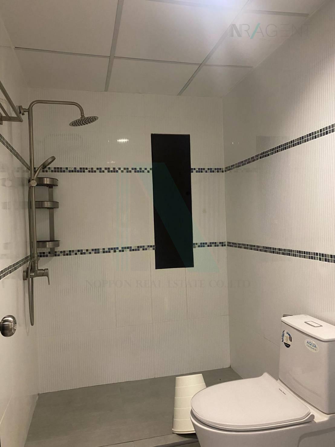 Eeigth slide