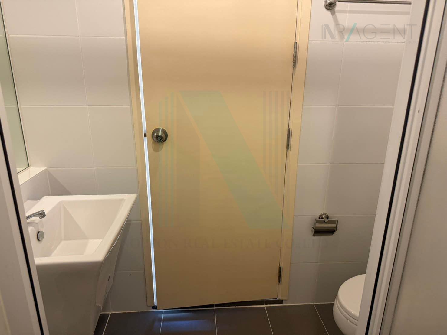 Eeigth slide