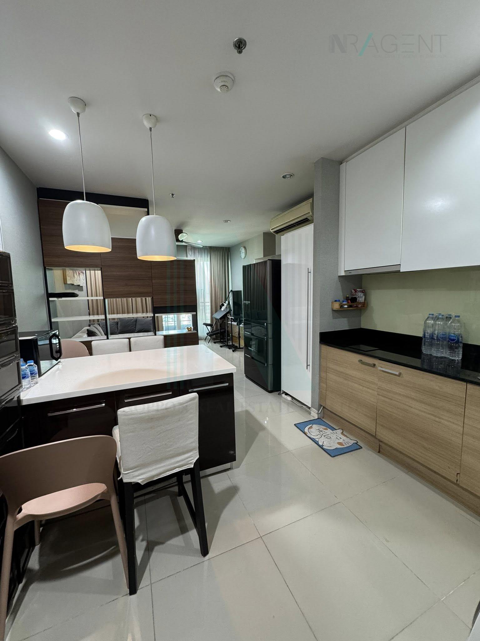 Eeigth slide