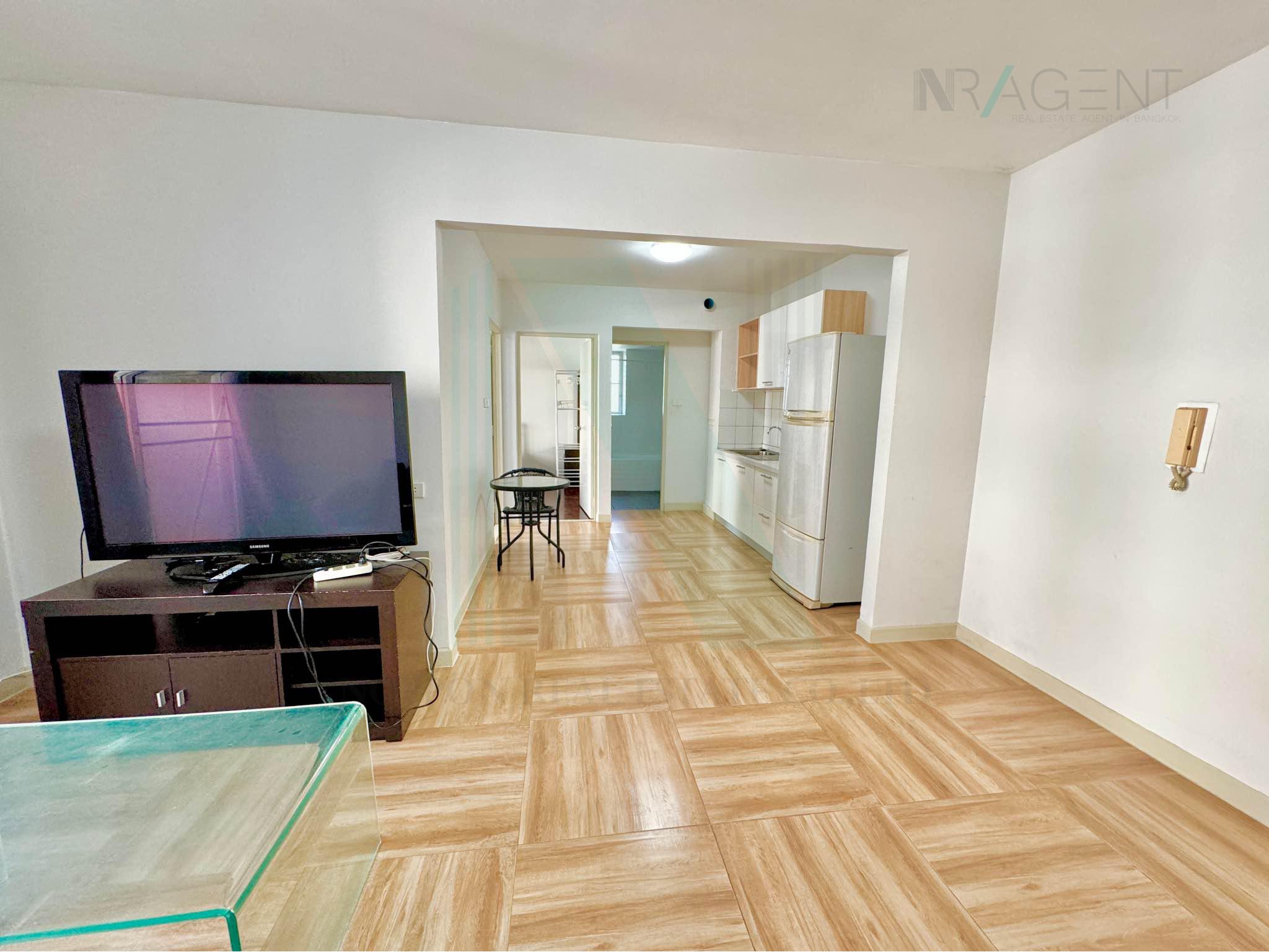 Eeigth slide