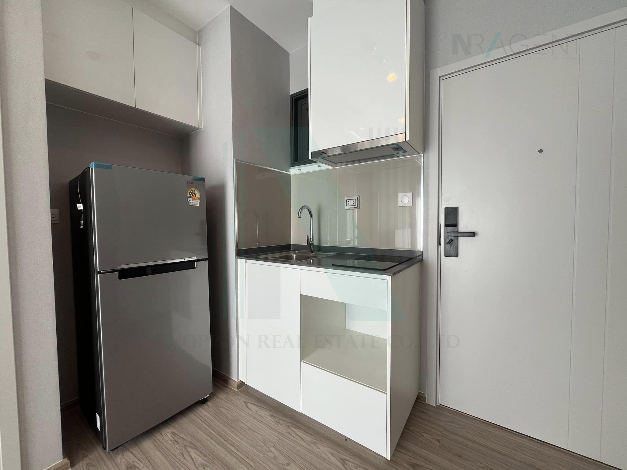 Eeigth slide