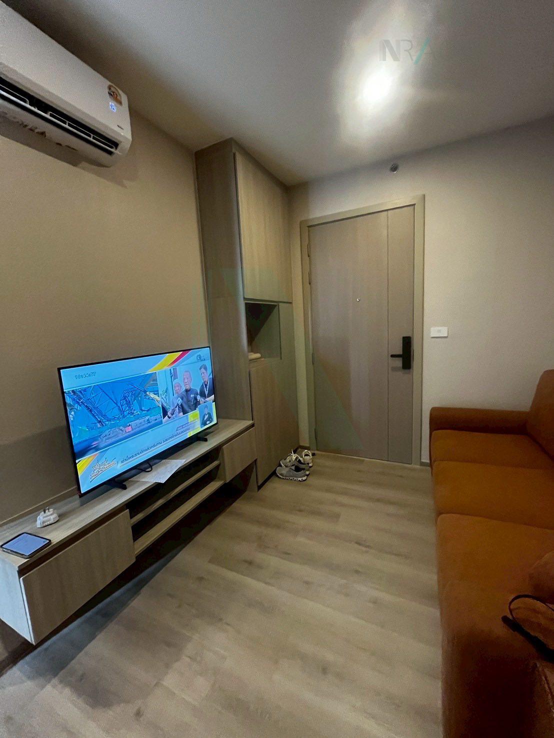 Fifth slide