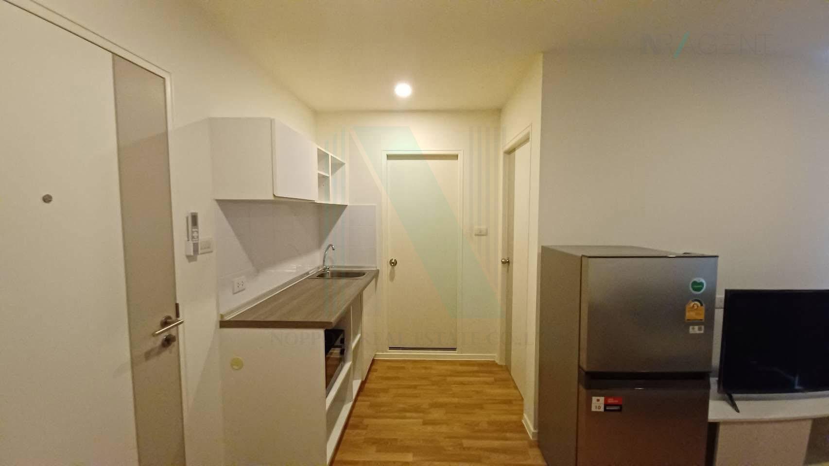 Seventh slide