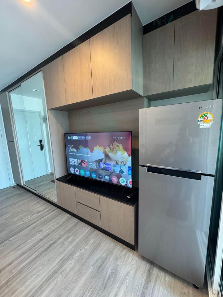 Fifth slide