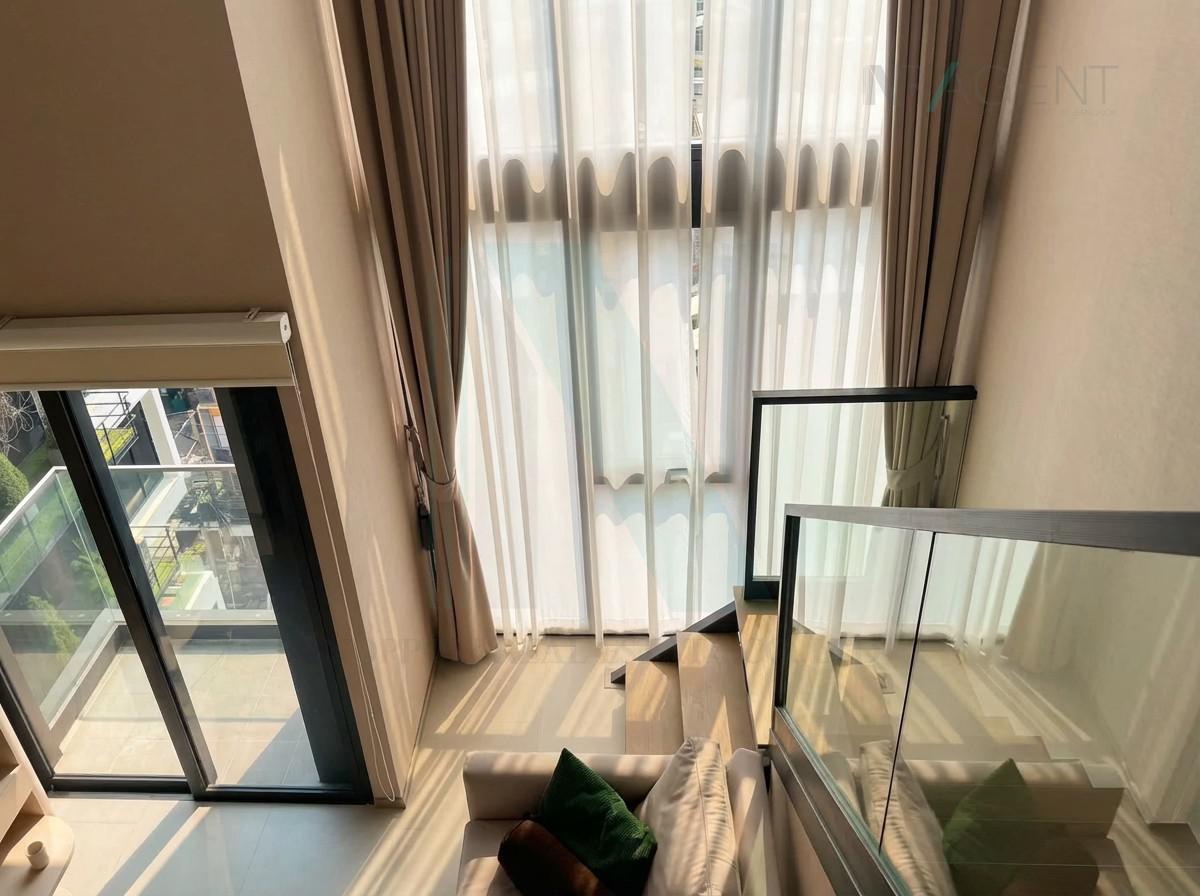 Eeigth slide