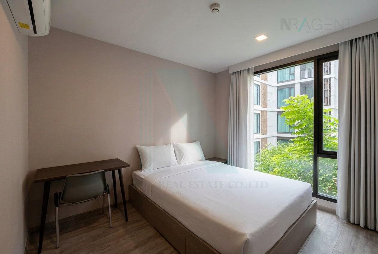 Forth slide