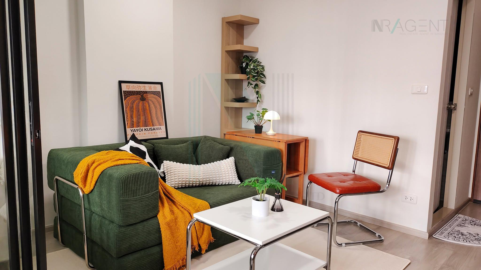 Seventh slide