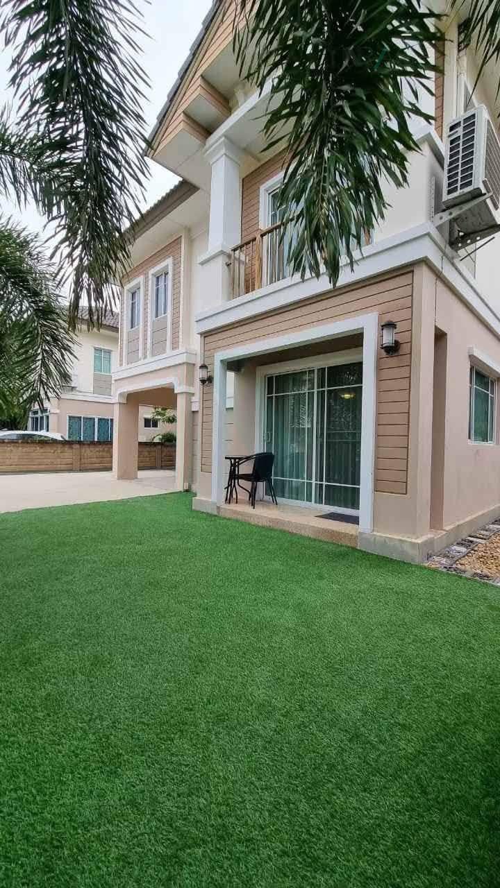 Eeigth slide