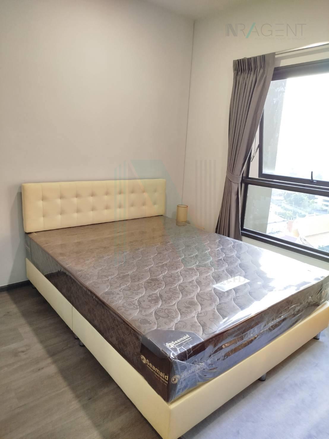 Forth slide