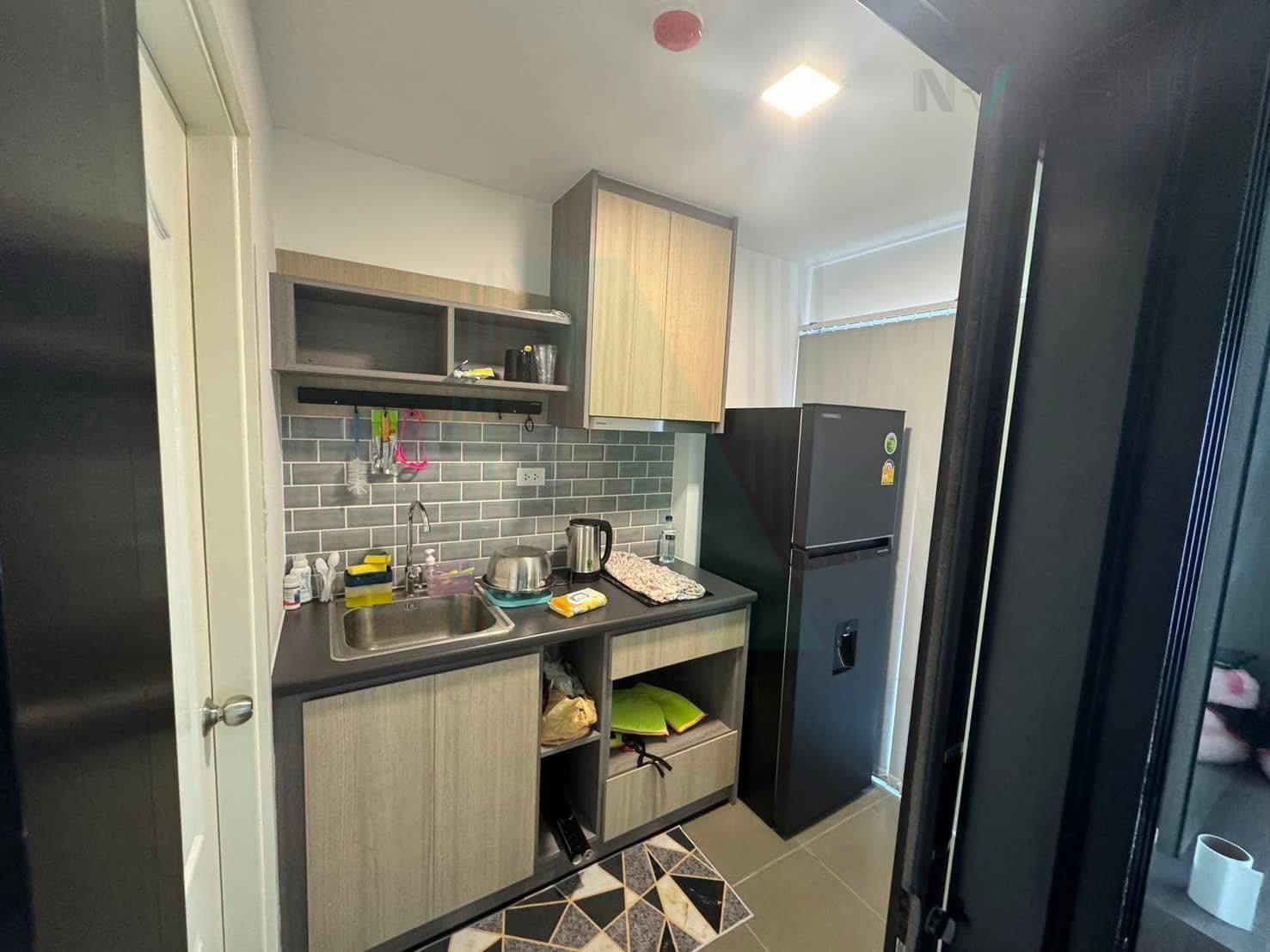 Forth slide