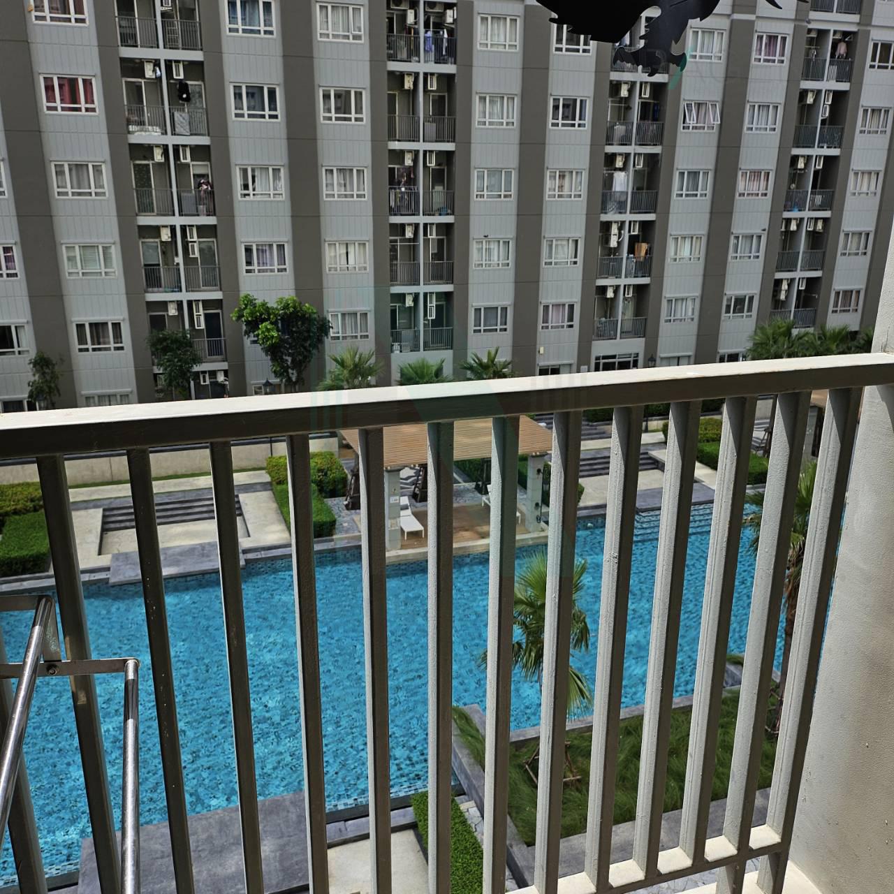 Eeigth slide